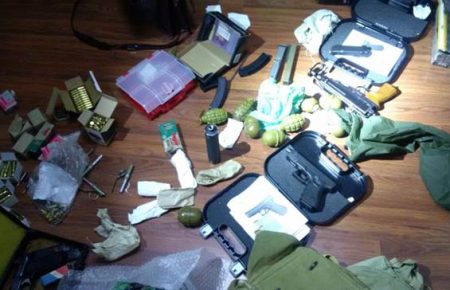 На Київщині виявили схрон зброї, привезеної із зони АТО