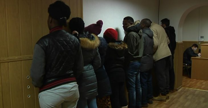 Іноземців, що нелегально жили у Дніпропетровську, видворять з країни Іноземців, що нелегально жили у Дніпропетровську, видворять з країни