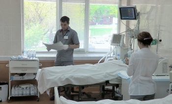 Людина чи тіло: лікарі про відкриті реанімації Людина чи тіло: лікарі про відкриті реанімації