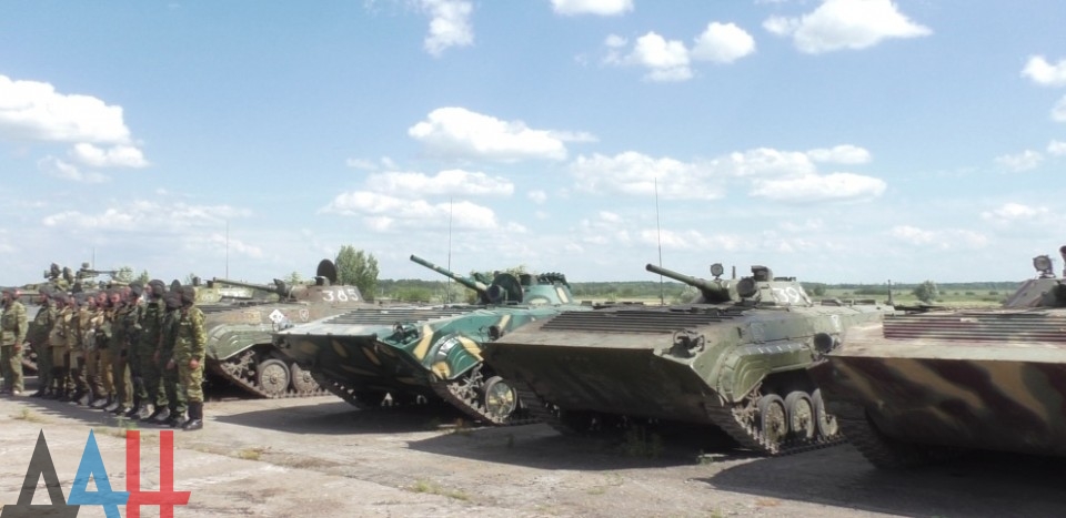 Боевики «ДНР» заявили, что отведут вооружение позже