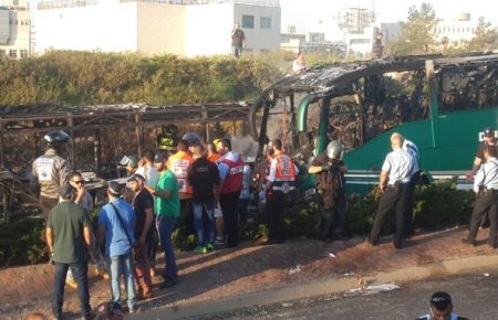 Щонайменше 16 осіб постраждали через вибух в автобусі в Єрусалимі, — ЗМІ