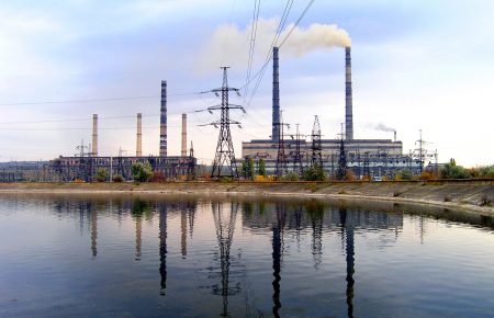Запасов угля на Славянской ТЭС хватит до конца дня, — «Донбассэнерго»
