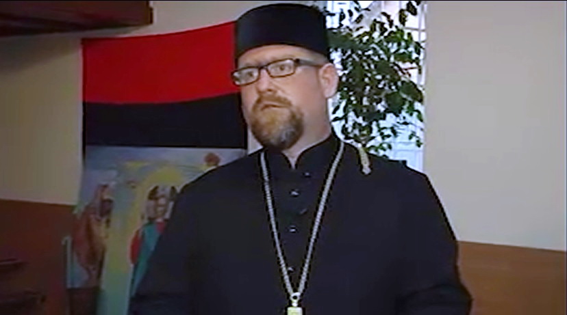 Священик з Сибіру відкрив в Одесі курси української мови