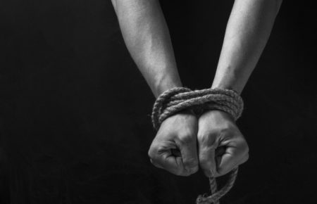 Похищения, убийства, задержания: обзор нарушений прав человека в ОРДЛО за август 2017 года