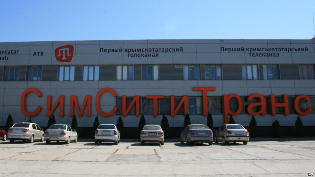 В Крыму силовики снова обыскивают «СимСитиТранс» и  бывшую редакцию АТR