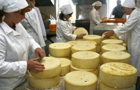 Росія посилить нагляд за імпортом сирів двох українських підприємств