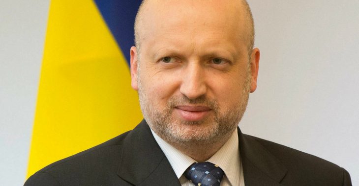 Турчинов сказав, чим Путін шантажує Україну Турчинов сказав, чим Путін шантажує Україну