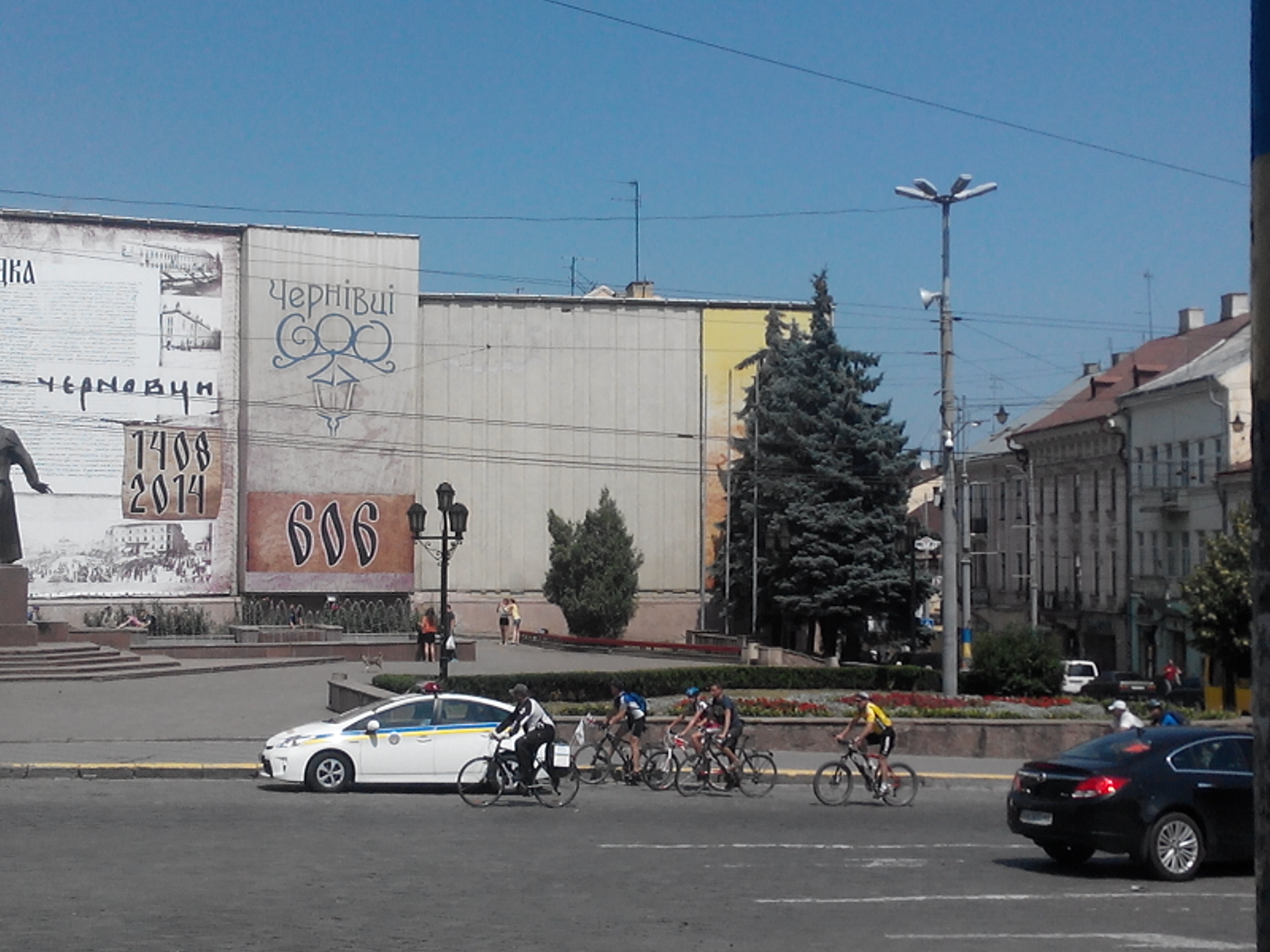 Грузинський велосипедист мандрує Україною з програмою "За мир"