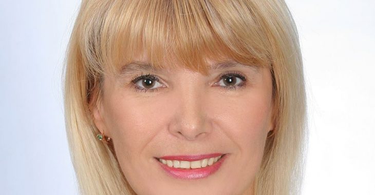 Екс-голова Луганщини дала показання у справі щодо збройної агресії РФ на Донбасі Екс-голова Луганщини дала показання у справі щодо збройної агресії РФ на Донбасі