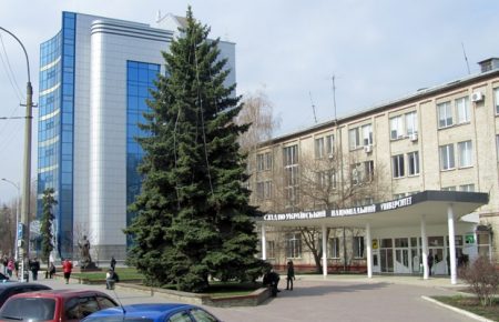 Плотницький проживає за довоєнною адресою луганського університету, — документ