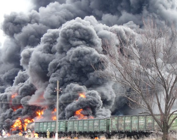 ОБСЄ виявила у Суходольську 18 згорілих вагонів з вугіллям