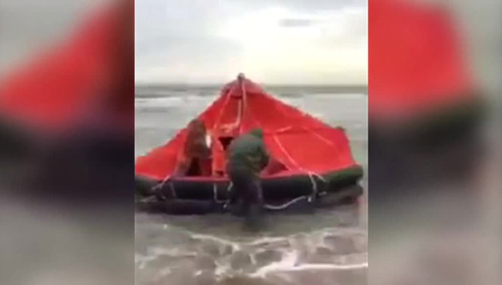 Спасатели обнаружили тела еще двух человек в районе крушения катера под Одессой