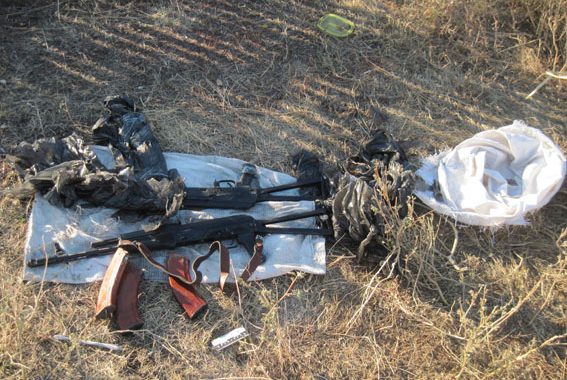 У Красногорівці виявили схованку зброї та боєприасів У Красногорівці виявили схованку зброї та боєприасів