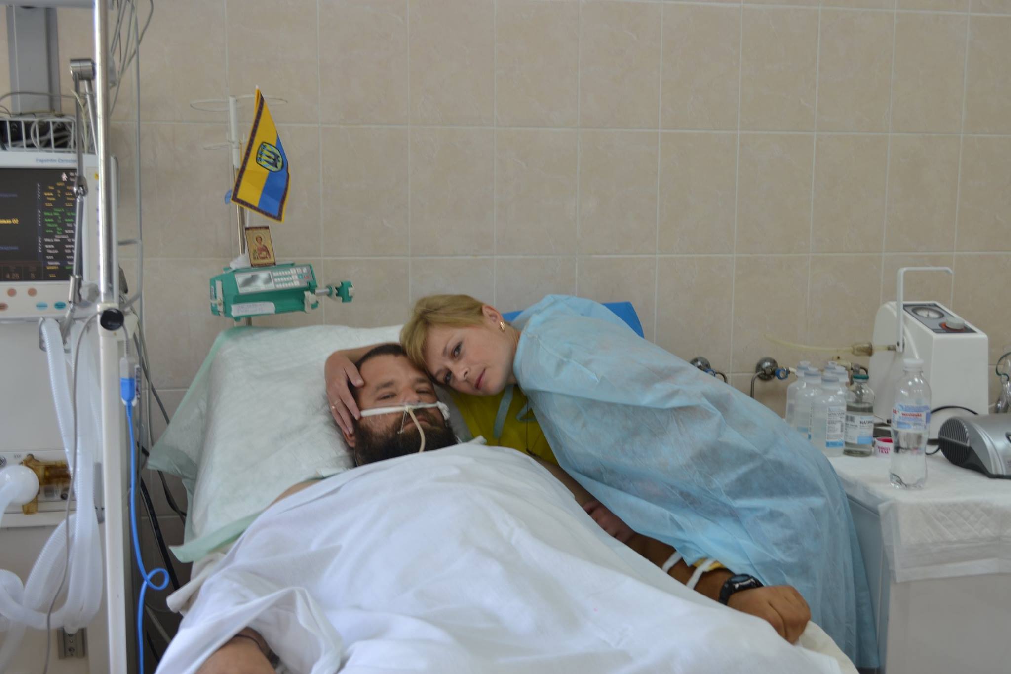 Боєць із Сумщини залишився без ніг від важких поранень під Мар'їнкою