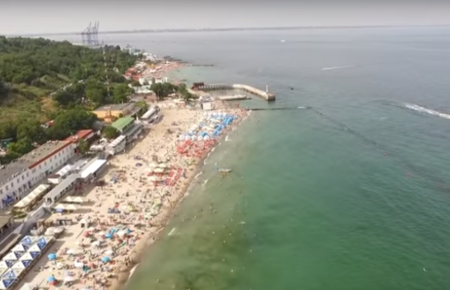 «Автомайдан» з дрону відзняв пляжі Одеси для кримчан — відео