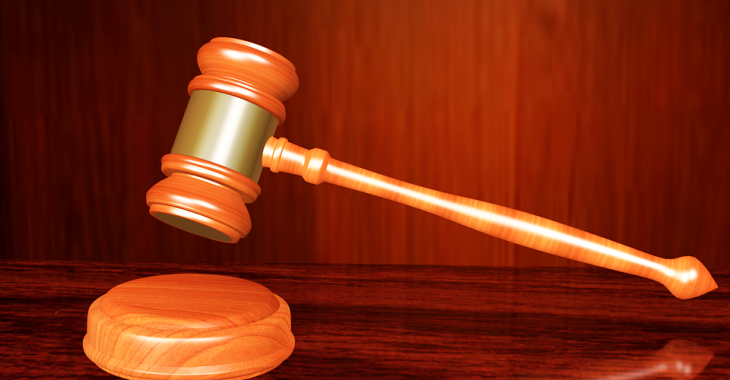 Підозрюваного Романчука виписали з лікарні, він поїхав у компанії друзів Підозрюваного Романчука виписали з лікарні, він поїхав у компанії друзів