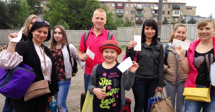 Діти з Авдіївки вирушили на культурно-психологічну реабілітацію до Німеччини Діти з Авдіївки вирушили на культурно-психологічну реабілітацію до Німеччини