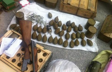 Вогнемет та 38 гранатометів: у запорізького самооборонівця вилучили арсенал армійської зброї