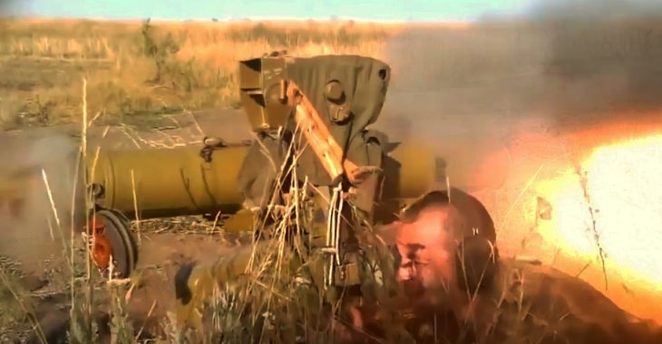 У Новотроїцькому обстріляли житлові будинки У Новотроїцькому обстріляли житлові будинки