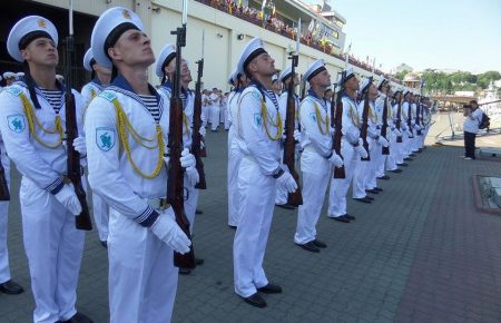 В Одесі відзначають день ВМС та працівників морського та річного флоту