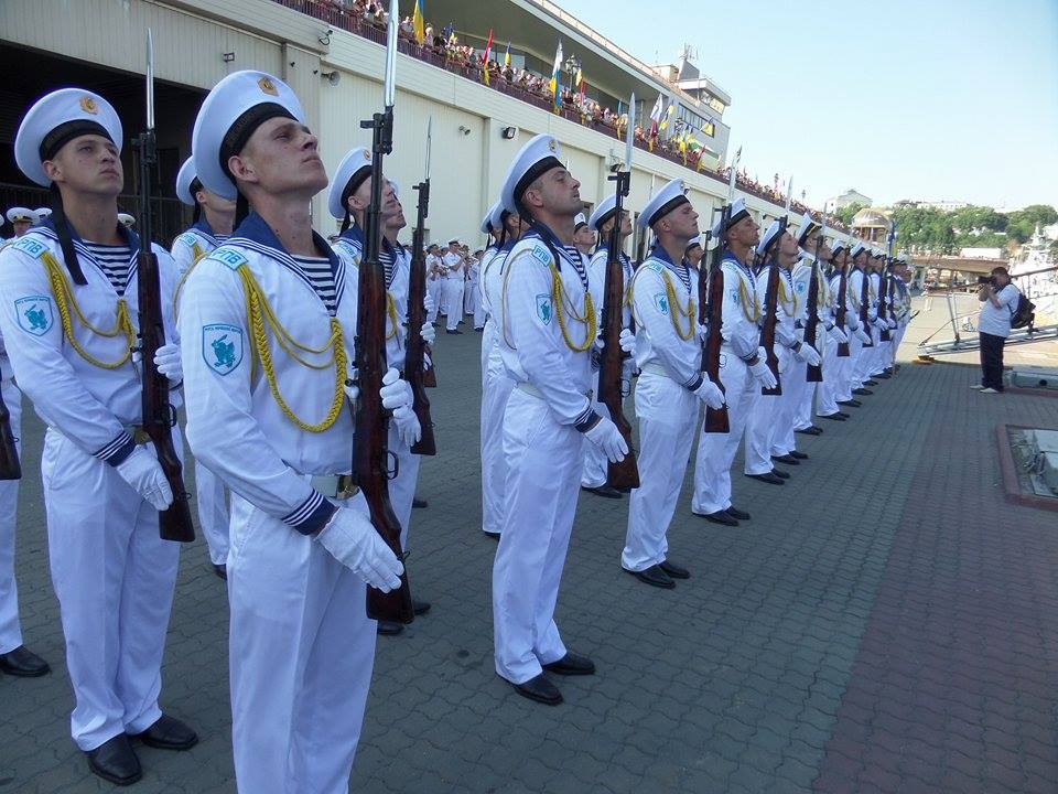 В Одесі відзначають день ВМС та працівників морського та річного флоту