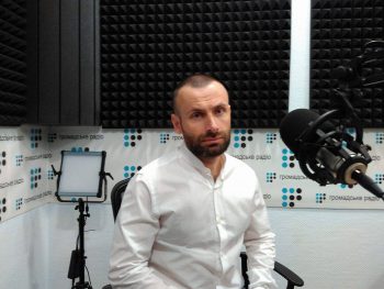 В ЄС є неофіційні вимоги для надання Україні безвізового режиму — політолог В ЄС є неофіційні вимоги для надання Україні безвізового режиму — політолог