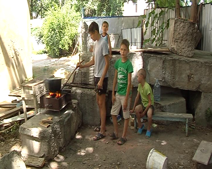 В Одеській облраді пояснили, чому не віддають переселенцям житло на Успенській