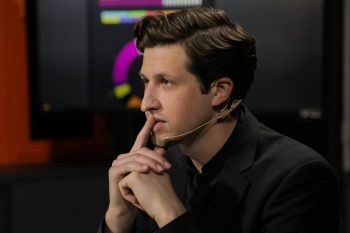 «Бути відкритим геєм у Східній Європі — це дуже самотньо»: Максим Еріставі «Бути відкритим геєм у Східній Європі — це дуже самотньо»: Максим Еріставі