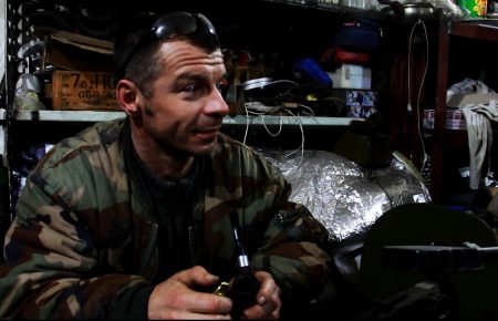 «2014 року території Донбасу здали з вини Києва», — зброяр добробату