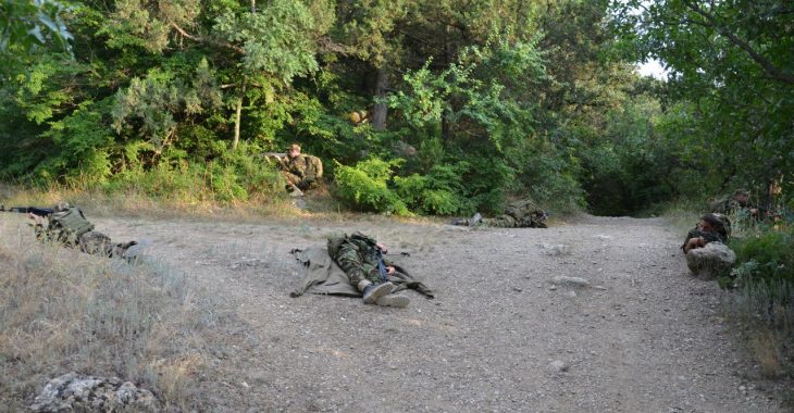 Школярі «ДНР» вчитимуться воювати у військовому таборі РФ — розвідка Школярі «ДНР» вчитимуться воювати у військовому таборі РФ — розвідка