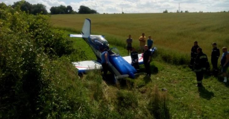 На Львівщині розбився літак, на борту якого були іноземці На Львівщині розбився літак, на борту якого були іноземці