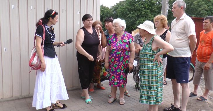 У Костянтинівці городяни проти забудови ринку «Ювілений» У Костянтинівці городяни проти забудови ринку «Ювілений»