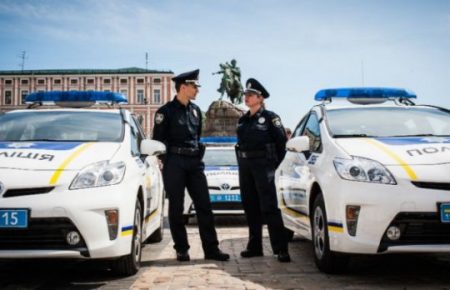 «10 порад водієві»: як вести себе з працівниками поліції на дорозі