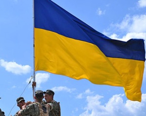 Освобождение Рубежного — флаг под бронежилетом