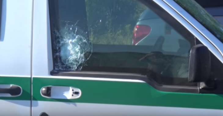 В мережі з'явилось відео з місця розстрілу інкасаторської машини у Запоріжжі В мережі з'явилось відео з місця розстрілу інкасаторської машини у Запоріжжі