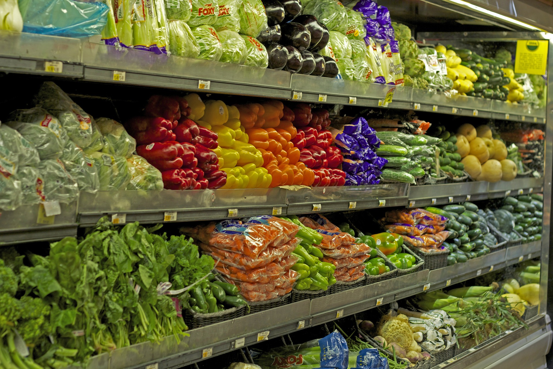 Оголошено набір волонтерів для контролю якості продуктів у супермаркетах