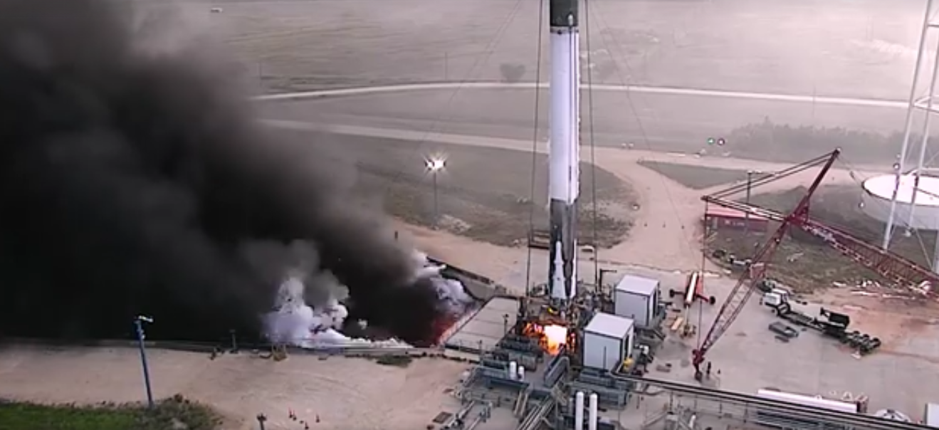 Як SpaceX провела повний тест частини ракети — відео
