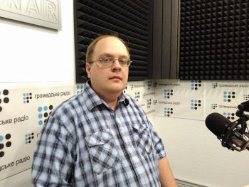 30% зарплат в Україні виплачується в конвертах, — експерт 30% зарплат в Україні виплачується в конвертах, — експерт