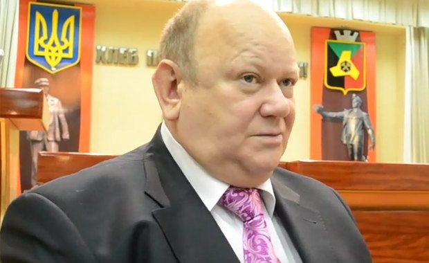 Прокурор вручив меру Торецька підозру в посяганні на недоторканість України Прокурор вручив меру Торецька підозру в посяганні на недоторканість України