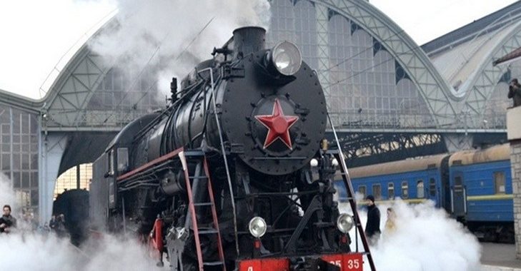 У Києві на День Незалежності дві години курсуватиме унікальний ретро-потяг У Києві на День Незалежності дві години курсуватиме унікальний ретро-потяг