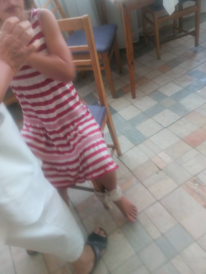 У санаторії під Києвом дитину прив'язали до стільця і обливали водою, фото