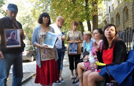 В «ДНР» обещают пропустить матерей к пленным украинцам