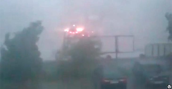 На столицю Чечні обрушився сильний ураган. Є жертви - відео На столицю Чечні обрушився сильний ураган. Є жертви - відео