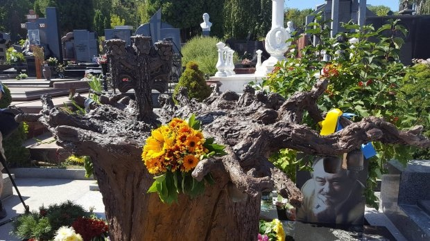 У Києві відкрили пам'ятник Богдану Ступці, фото, відео