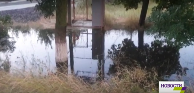 В поселке возле Одессы из-за ливня произошел потоп из нечистот