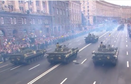 В Києві проходить парад до Дня Незалежності, фото, стрім, оновлюється