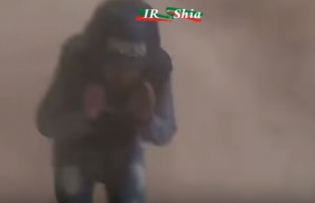 У Сирії під час зйомки репортажу за спиною журналіста підірвався танк