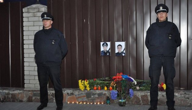 Геращенко розповів, яку компенсацію нададуть сім'ям загиблих поліцейських