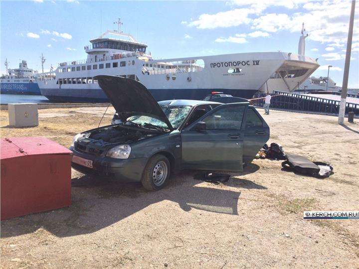 Водія авто, яке впало у море в Криму, заарештували на 10 діб — ЗМІ