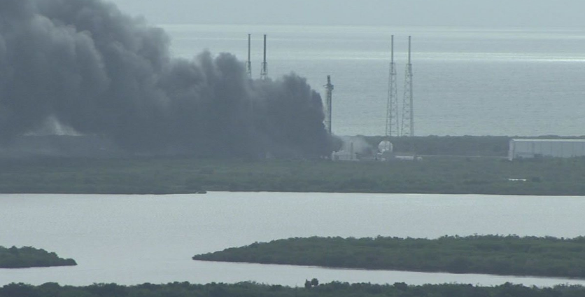 Ракета Ілона Маска від SpaceX вибухнула під час випробовувань — відео